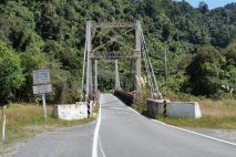 Einbahn Brücke